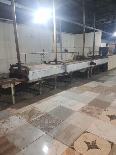 Kommersiya daşınmaz əmlakının satışı: Gəncə şəhəri Avtozavod qəsəbəsində yerləşən istehsalat müəssisəsi — 2