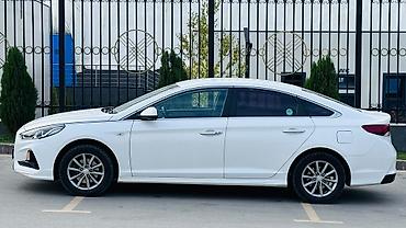 Продажа авто: Hyundai Sonata: 2018 г., 0.2 л, Автомат, Газ, Седан — 3
