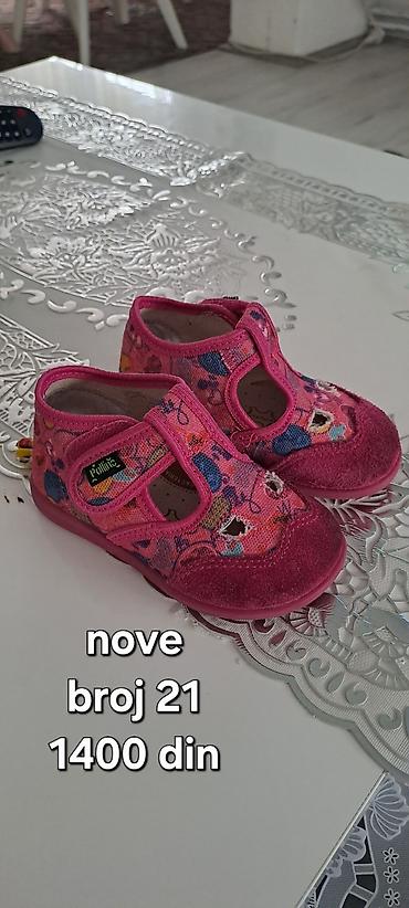 Patike: Dečija obuća – više modela i brojeva. 1) Snegarice, broj 22 - Roze — 4