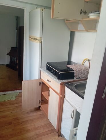 Uzunmüddətli kirayə evlər: Xetai ray.Hezi Aslanov qesebesinde 57 sayli avtobus dayanacagina 5 — 5