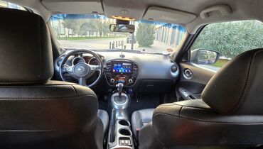 Nissan: Nissan Juke, tünd mavi rəng, şəhər krossoveri. Xüsusiyyətlər və — 28