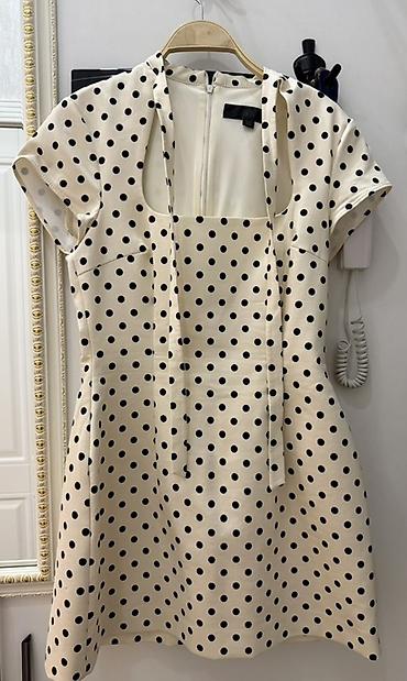 ZARA brendi, xallı (polka-dot) naqişli qadın donu. - Rəng: krem fon lalafo.az -da ZARA brendi, xallı (polka-dot) naqişli qadın donu. - Rəng: krem fon