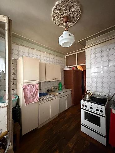 jasmin sumqayit: Bakı, 2 otaqlı, Köhnə tikili, 58 kv. m — 3