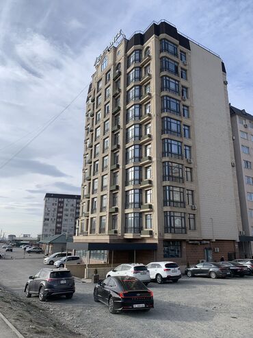 квартира в 12 мкр: 1 комната, 46 м², Элитка, 8 этаж, Евроремонт