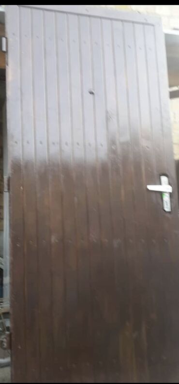 двери бронированные: Входная дверь, Металл, Левостороний механизм, Б/у, 210 * 90, Самовывоз