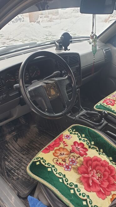 Volkswagen: Volkswagen Passat Variant: 1994 г., 1.8 л, Универсал — 10