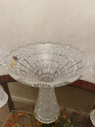 Vazalar: Vaza dəsti — 3