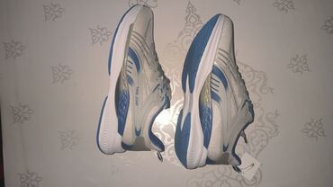 Кроссовки и спортивная обувь: ПРОДАЮ НОВЫЕ кроссовки от Time Jump 43 размер Не носились,заказывал с