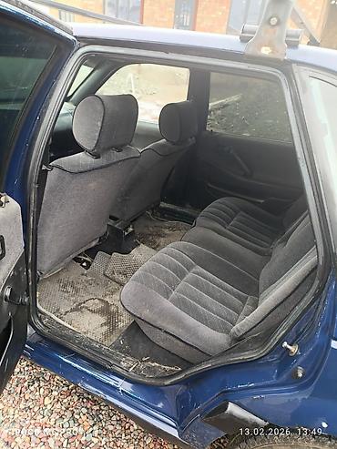 Volkswagen: Volkswagen Passat: 1991 г., 1.8 л, Механика, Газ, Седан — 7