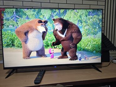 Телевизоры: Продаю большой новый телевизор QLED SMART TV цена низкая 45 дюм