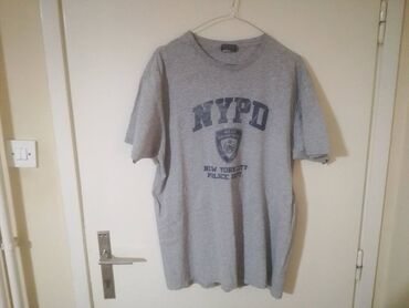 bershka muske majice: NYPD Majca, Original: Prelepa majca, podseca na Law and Order seriju