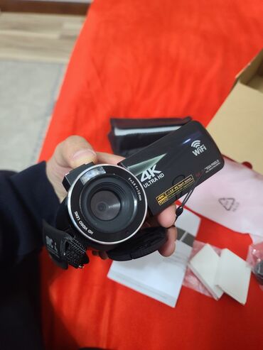 зеркало заднего вида с регистратором и камерой: Видеокамера DVC 4K Ultra HD с Wi‑Fi - Запись видео в 4K UHD