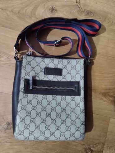 дорожная косметичка: Классическая сумка, Gucci, Материал: Комбинированный материал, Регулируемый ремень, Унисекс