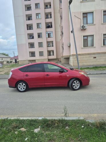 Toyota: Toyota Prius: 1.5 l | 2007 il Sedan — 8