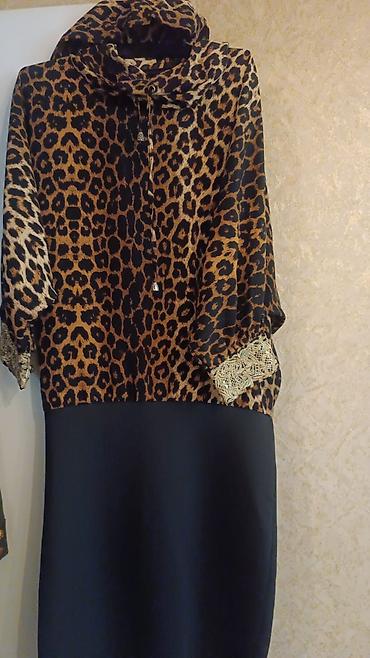 Dəstlər, kostyumlar: Qadın geyimləri seti 1) Bordo ziyafət dəsti: - Qısa jaket: parıltılı — 5