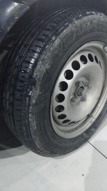 Rozetkalar: Barter olunur 16 disk tekerle 195.65 r15