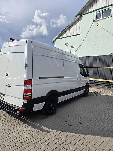 сауна кыз: Mercedes-Benz Sprinter рефрижераторный фургон. - Длина кузова L2/L3 — 2