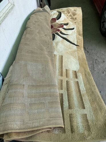 Ковры и паласы: Ковер Б/у, 300 * 300