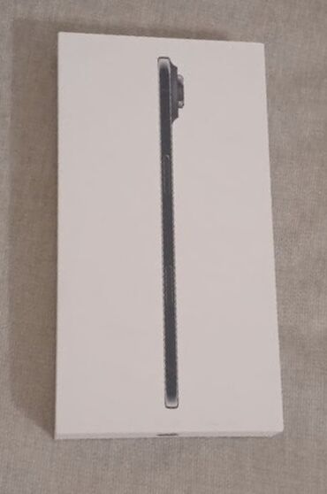 iphone 15 pro max nece manatdir: IPhone Air, 256 GB, Space Gray, Barmaq izi, Simsiz şarj, Face ID