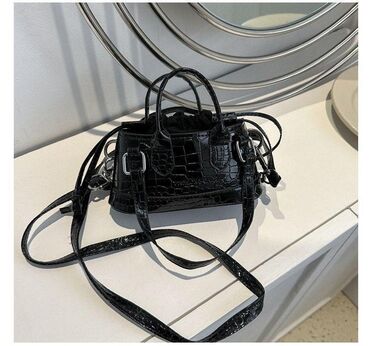 gün eynekleri: Əl çantası