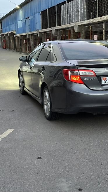 Toyota: Toyota Camry: 2012 г., Седан — 8