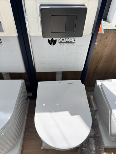 унитаз напольный: Подвесной унитаз Kaizer с бачком скрытого монтажа. Комплект включает в