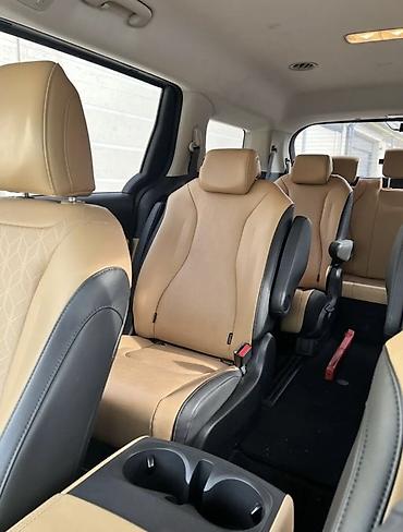 Kia: Kia Carnival: 2019 г., 2.2 л, Автомат, Дизель, Минивэн — 10