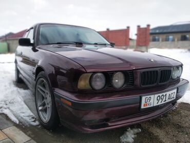 продаю мотор бмв: BMW 5 series: 1993 г., 2.5 л, Механика, Бензин, Седан