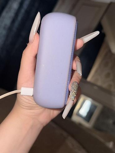 Lavanda rəngli kompakt portativ enerji bloku (power bank) - Cibə