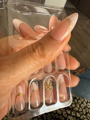 Manikür və pedikür məhsulları: Dırnaq üçün gel lak, Yeni, Rayonlara çatdırılma, Ünvandan götürmə, Ödənişli çatdırılma — 16