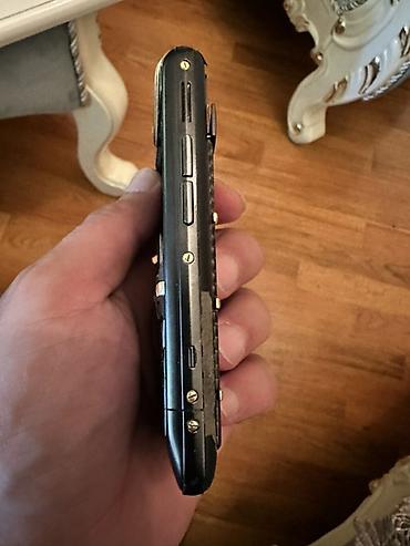 vertu ascent ti: Vertu Constellation Quest, 8 GB, rəng - Qara, Düyməli — 5