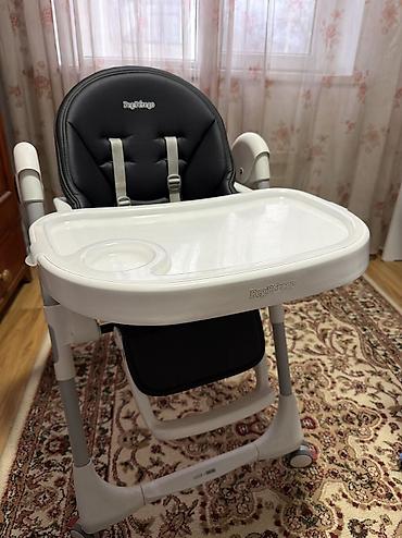 итальянский: Стульчик для кормления, Б/у, Peg perego, Пластик, Трансформер, цвет - Черный, Самовывоз — 1