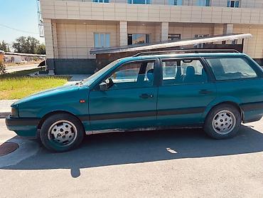 Продажа авто: Volkswagen Passat: 1993 г., 1.8 л, Механика, Бензин, Универсал — 4
