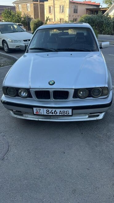 диффузор на задний бампер бмв е39: BMW 5 series: 1994 г., Седан