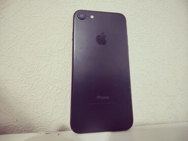iphone 7 plys: IPhone 7, Б/у, 128 ГБ, Черный, Защитное стекло, 100 %