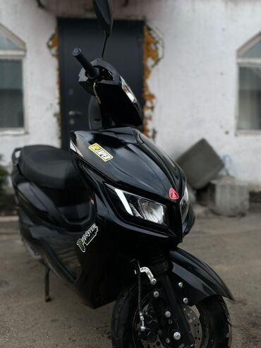 купить мотоцикл из китая бу: Скутер M8, 150 куб. см, Бензин, Б/у