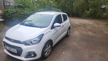 Chevrolet: Chevrolet Spark: 2018 г., 1 л, Автомат, Бензин, Седан