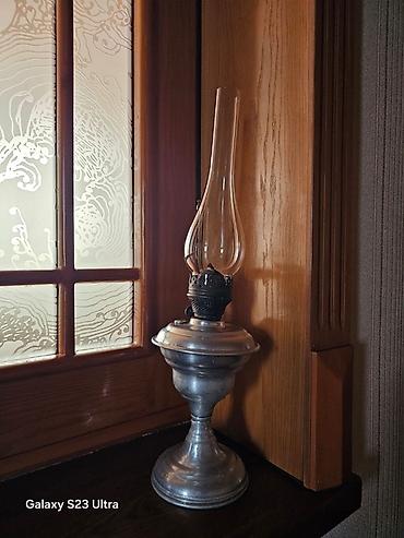 керосиновая лампа: Məhsul: klassik kerosin lampası Təsvir: - Material: metal gövdə və — 1