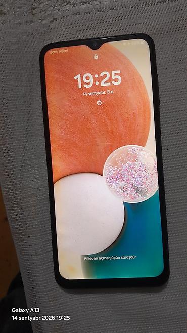 galaxy a03: Samsung Galaxy A13, rəng - Qara, Barmaq izi — 1