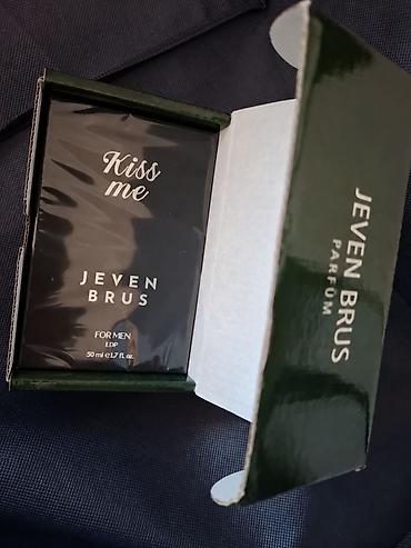 marye me: Məhsul: Jeven Brus Parfüm – Kiss Me (FOR MEN), EDP Həcm: 50 ml (1.7 — 1