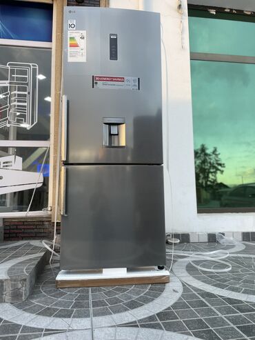 Yemək hazırlamaq üçün texnika: Yeni 2 qapılı LG Soyuducu Satılır, rəng - Gümüşü, Dispenserli