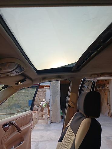 a class mercedes: SUV – bord rəngli, 5 qapılı, yan pilləkənlər və dam relsləri ilə - — 8