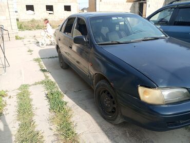 машына сатам: Toyota Carina: 1994 г., 1.6 л, Механика, Бензин, Седан