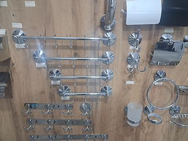 Hamam və mətbəx üçün xrom aksesuarlar dəsti - Material: parlaq xrom
