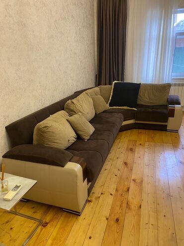 угловые диваны для кухни: Endirimm. künc divan satılır 330 azn.Açılır,bazası var.Ölçü:3×1.80