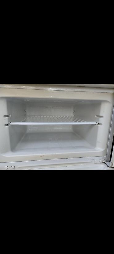 Soyuducular: Indesit iki qapılı soyuducu - Rəng: ağ, klassik dizayn - Yerləşim — 2