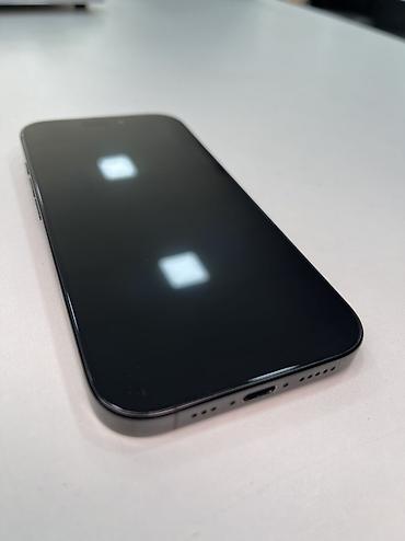 apple iphone 16e: IPhone 16 Pro, 128 GB, Black Titanium, Qırıq, Simsiz şarj, Face ID — 2