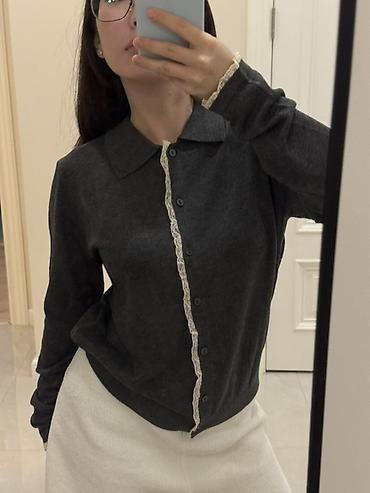 Курточка зара и кофточки зара в базовых тонах, новые 😍😍 качество