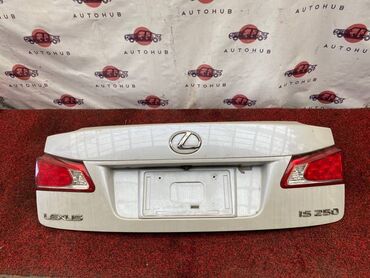 Другие детали салона: Крышка багажника Lexus