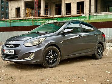 solaris accent: Hyundai Solaris: 2013 г., Автомат, Седан — 6